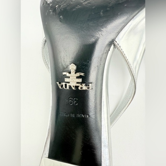 Prada Silver leather Spazzolato Triangle Logo 45mm Slingback Pumps Argento EU 39 - Picture 9 of 9